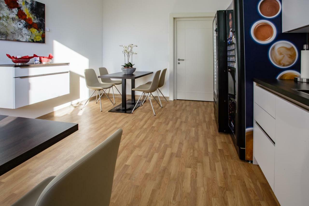Health Vital Comfort Guestrooms Wels Ngoại thất bức ảnh